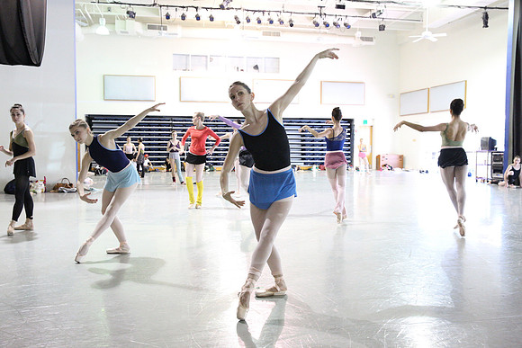 20150312_MCB_Raymonda_Variations_Studio_Arnold_9C7C6361