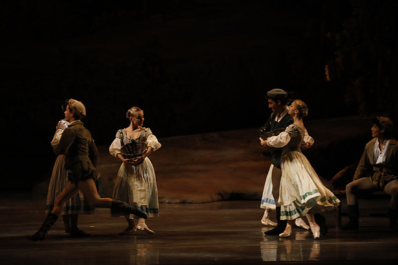 20161023_MCB_Giselle_Act1_3Cast_Jennifer_Laurent_Arsht__73A1360