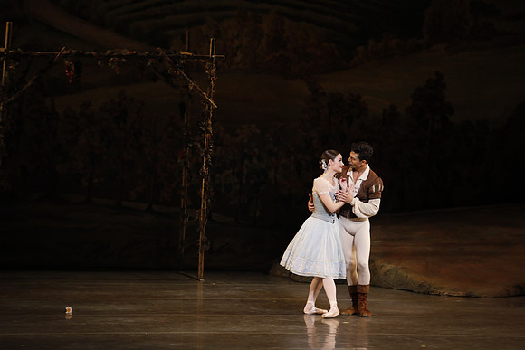 20161023_MCB_Giselle_Act1_3Cast_Jennifer_Laurent_Arsht__73A1806