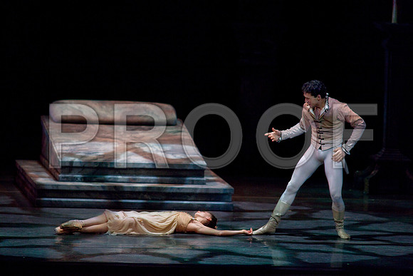 5029_DG_Miami_City_Ballet_Romeo_and_Juliet_Broward_center_2011_MG_7687-2