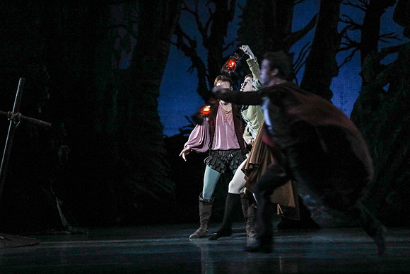 20161020_MCB_Giselle_2Cast_Act2_no Makeup_DRDA_Arsht_73A1595