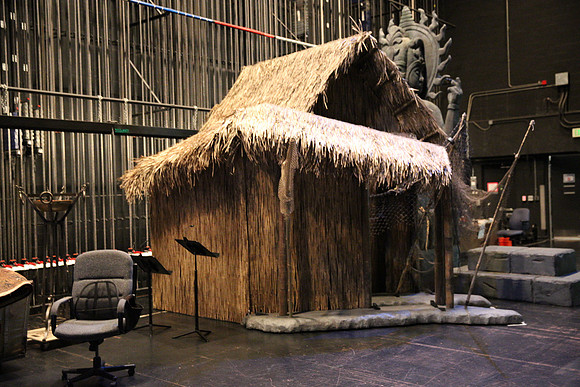 20150226_The_Pearl_Fisher_Backstage_Props_9C7C0298