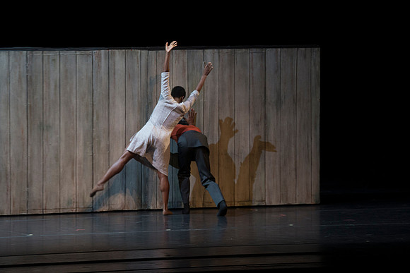 20170223_Alvin_Ailey_Walking_Mad_PR_Closeup_G3P1555