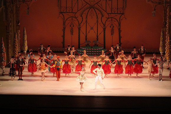20141229_Nutcracker_WPB_Bows_CG3P4625