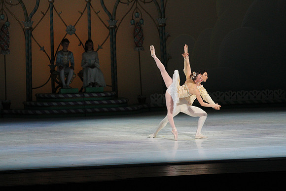 20141223_Nutcracker_ARTC_Pasdedeux_AL1B5719