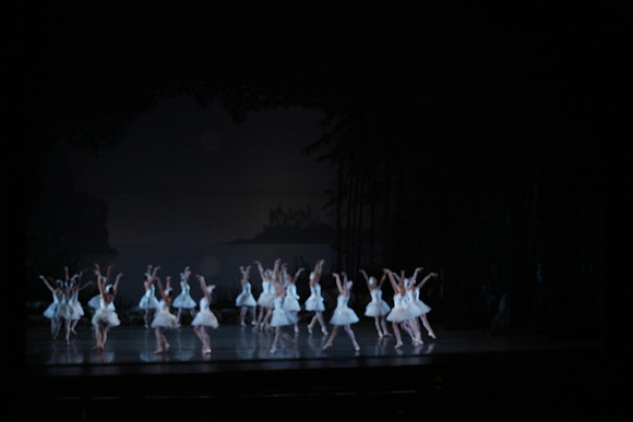 20151023_MCB_Swan_Lake_Prefomance_Arsht__75A2558