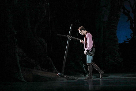 20161020_MCB_Giselle_2Cast_Act2_no Makeup_DRDA_Arsht_73A1586