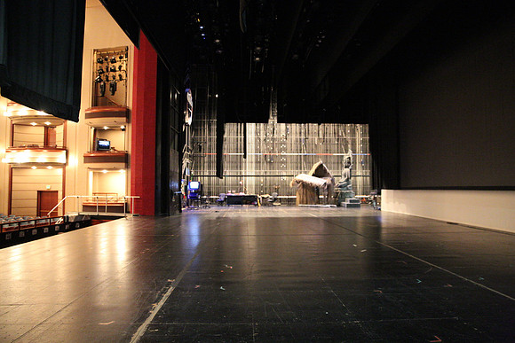 20150226_The_Pearl_Fisher_Backstage_Props_9C7C0369