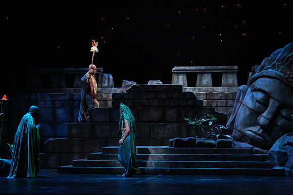 20150226_The_Pearl_Fisher_Act_39C7C1565