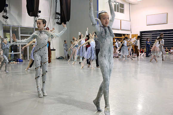 20160310_Midsummer_Act1_Studio_IMG_1261