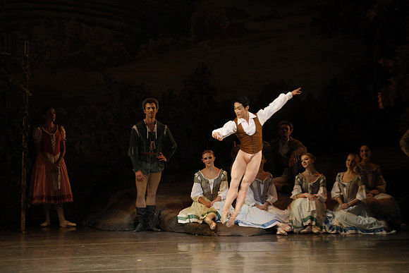20161023_MCB_Giselle_Act1_3Cast_Jennifer_Laurent_Arsht__73A3182