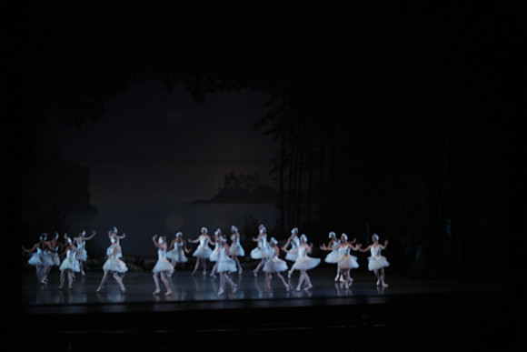 20151023_MCB_Swan_Lake_Prefomance_Arsht__75A2557