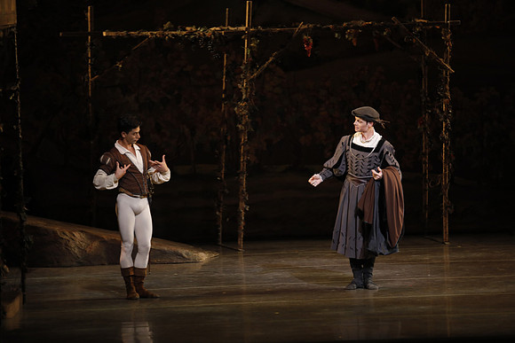 20161023_MCB_Giselle_Act1_3Cast_Jennifer_Laurent_Arsht__73A1423