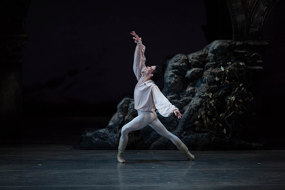 5029_DG_Miami_City_Ballet_Romeo_and_Juliet_Broward_center_2011_MG_5348-2