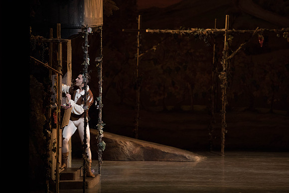 20161022_MCB_Giselle_Act1_2Cast_Tricia_Arsht_Arsht_73A5659