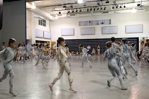 20160310_Midsummer_Act1_Studio_IMG_1279
