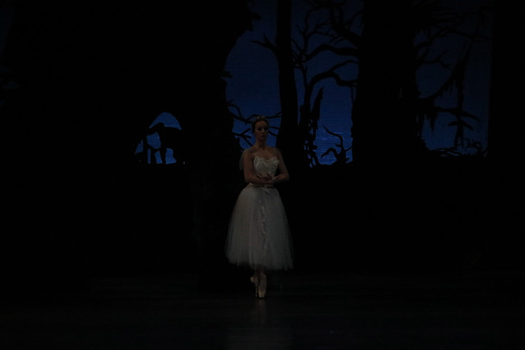 20161023_MCB_Giselle_Act2_3Cast_Jennifer_Laurent_Arsht__73A4946