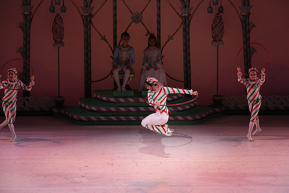 20141229_Nutcracker_WPB_Hoops_CG3P1370