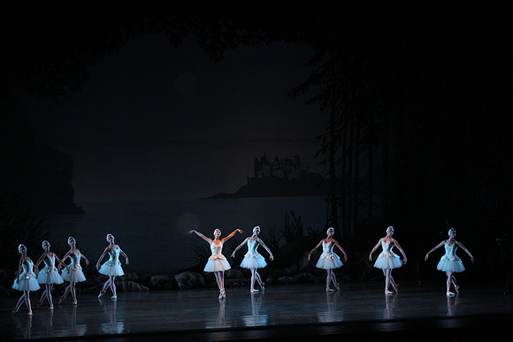 20151025_MCB_Swan_Lake_2Cast_Arsht_IMG_0131