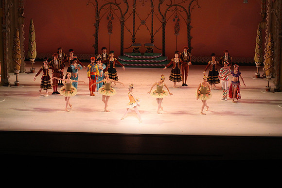 20141229_Nutcracker_WPB_Bows_CG3P4588
