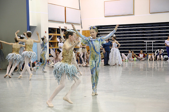20160310_Midsummer_Act1_Studio_IMG_1276
