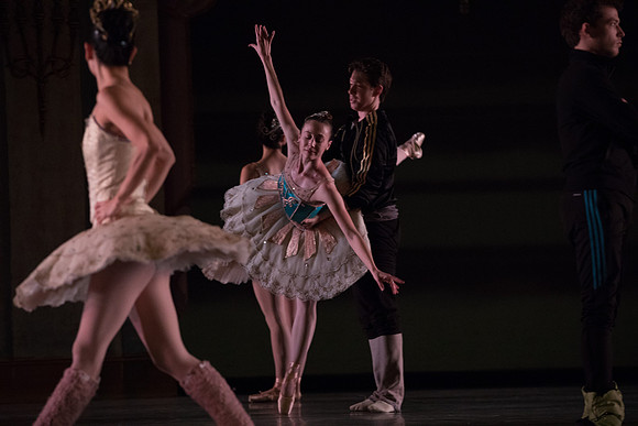 20180207_Theme_and_Variations_Backstage_73A0265