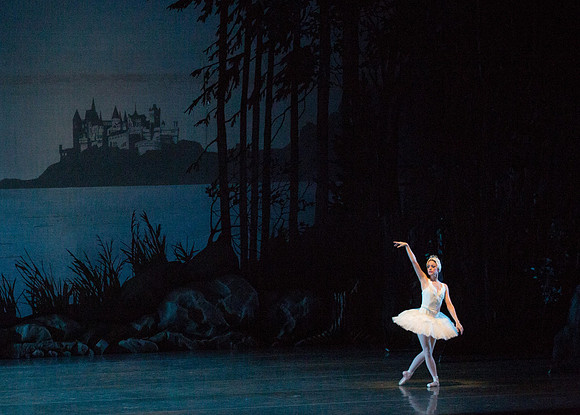 20151025_MCB_Swan_Lake_2Cast_Arsht_IMG_7689