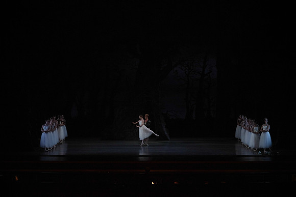 20161020_MCB_Giselle_Act1_DRSH_75A1959