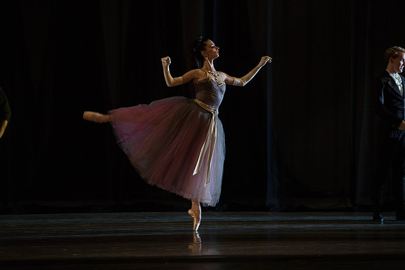20180405_La Valse_Balanchine_Ravel__73A4123