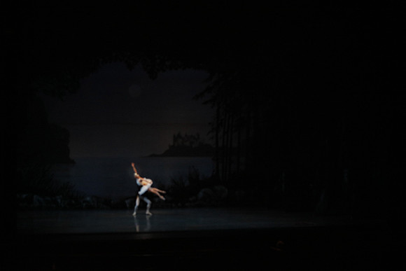 20151023_MCB_Swan_Lake_Prefomance_Arsht__75A2351