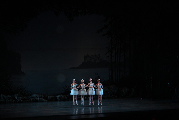 20151025_MCB_Swan_Lake_2Cast_Arsht_IMG_0008