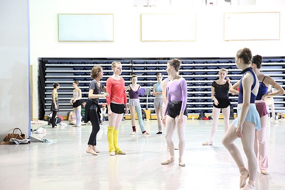 20150312_MCB_Raymonda_Variations_Studio_Arnold_9C7C6344