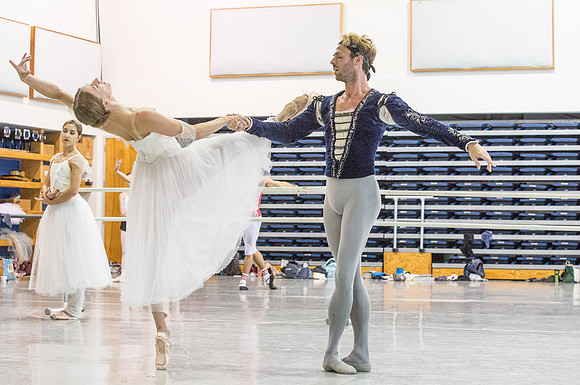 20161013_MCB_Giselle_Act1_Rehersal_Studio9C7C0056