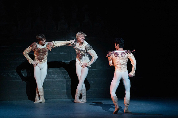 20221023_Romeo_And_Juliet_3Cast__DSC6281