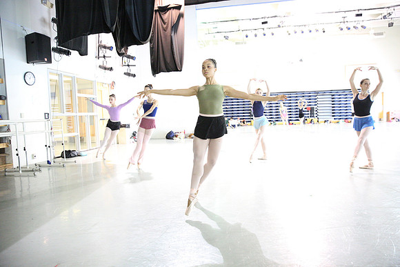 20150312_MCB_Raymonda_Variations_Studio_Arnold_9C7C6323