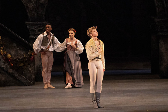 20221023_Romeo_And_Juliet_3_Cast_DSC0083