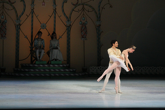 20141223_Nutcracker_ARTC_Pasdedeux_AL1B5812
