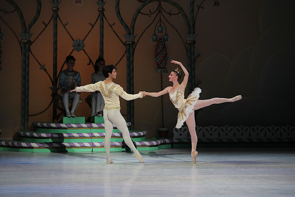 20141223_Nutcracker_ARTC_Pasdedeux_CG3P1194