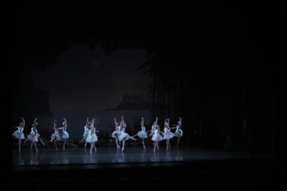 20151023_MCB_Swan_Lake_Prefomance_Arsht__75A2463