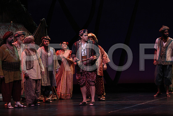 20150226_The_Pearl_Fisher_Act_29C7C0570