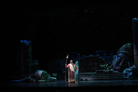 20150226_The_Pearl_Fisher_Act_39C7C1701