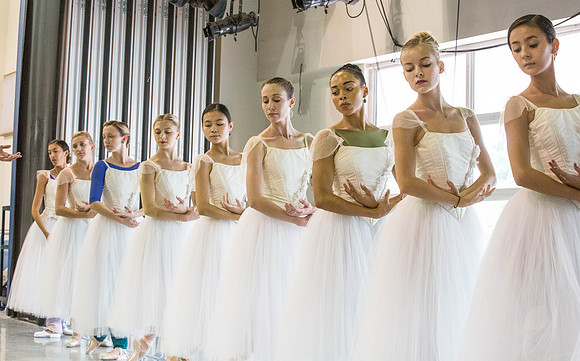 20161013_MCB_Giselle_Act1_Rehersal_Studio9C7C0075