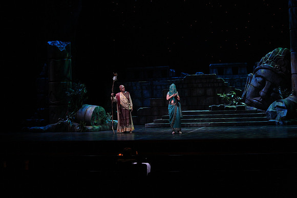 20150226_The_Pearl_Fisher_Act_39C7C1693