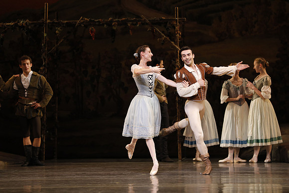 20161020_MCB_Giselle_2Cast_Act1_no Makeup_DRDA_Arsht_73A0047