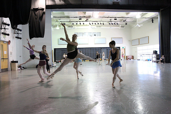 20150312_MCB_Raymonda_Variations_Studio_Arnold_9C7C6356
