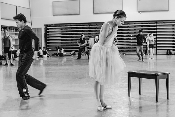 6050_DG_Rehersal_Gisel_MCB_FL_IMG_0446