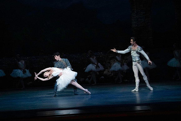 20240417_Swan_Lake_Act 4_2_Cast_DSC3038.ARW