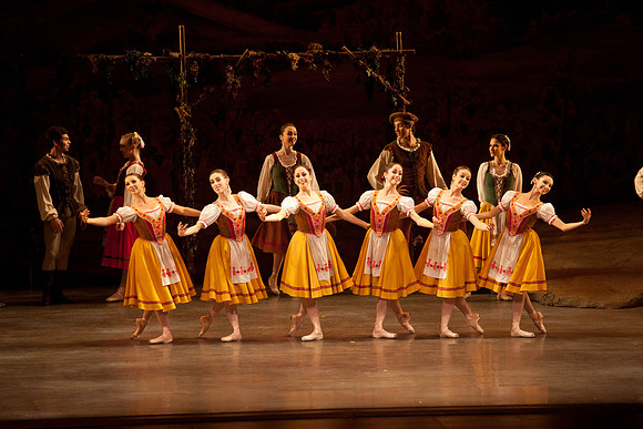 7064_DG_GISELLE_Broward_Preformance_Miami_City_Ballet_FL_IMG_3765