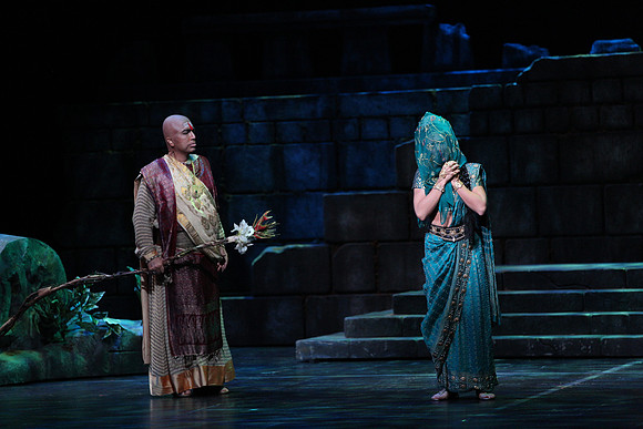 20150226_The_Pearl_Fisher_Act_39C7C1680