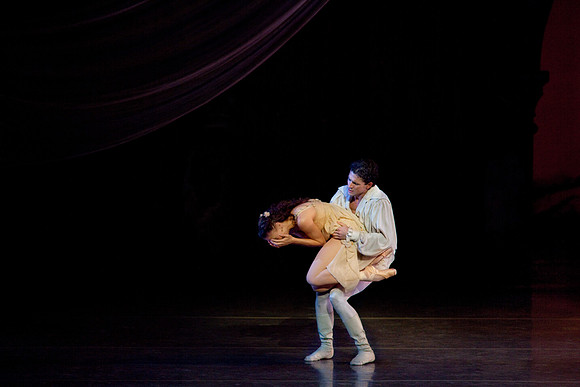 5029_DG_Miami_City_Ballet_Romeo_and_Juliet_Broward_center_2011_MG_6942